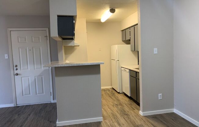 1 bed, 1 bath, 703 sqft, $850, Unit 2111