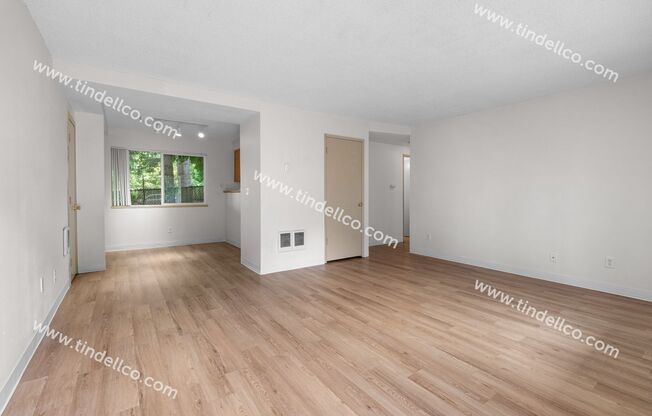 285RK - Wellington Square