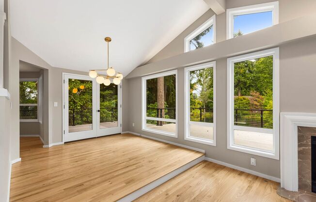 4 beds, 3.5 baths, $5,695