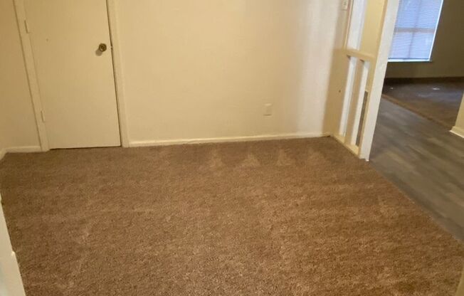 SPACIOUS 3 bedroom 2.5 bathroom townhome