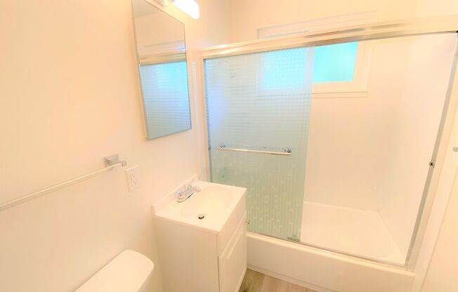 1 bed, 1 bath, 500 sqft, $2,199, Unit 52