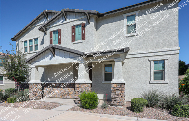 36 E CONSTITUTION DR