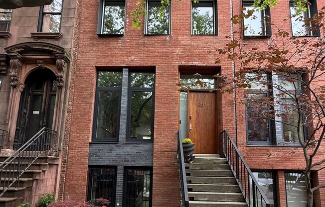 301 STATE ST