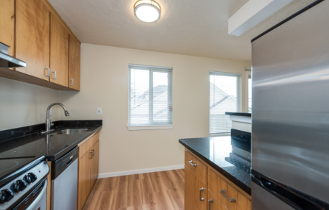 1 bed, 1 bath, 550 sqft, $1,695, Unit 204