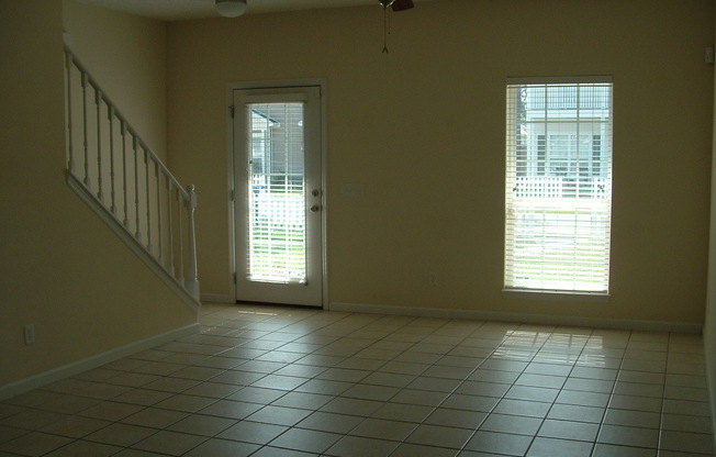 Spacious Home Located in Avondale Estates! 1/2 Off Security Deposit for Active-Duty Military!!