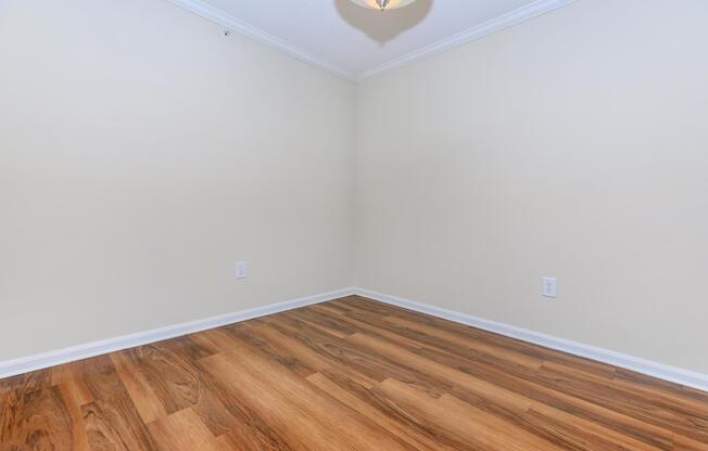 Room at Loudoun Heights in Ashburn VA