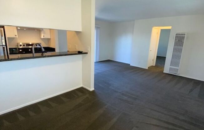 1 bed, 1 bath, 643 sqft, $2,495, Unit unit 4