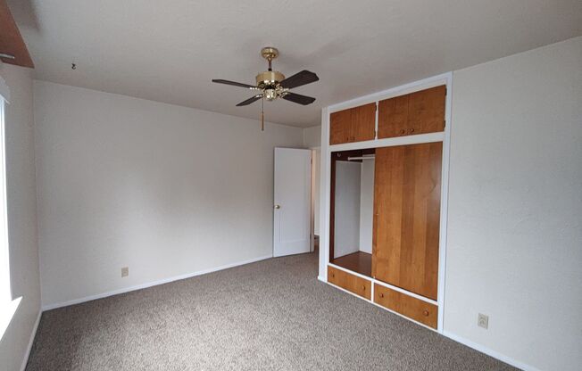 2 beds, 1 bath, $1,995