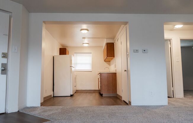 2 beds, 1 bath, 850 sqft, $995, Unit K135