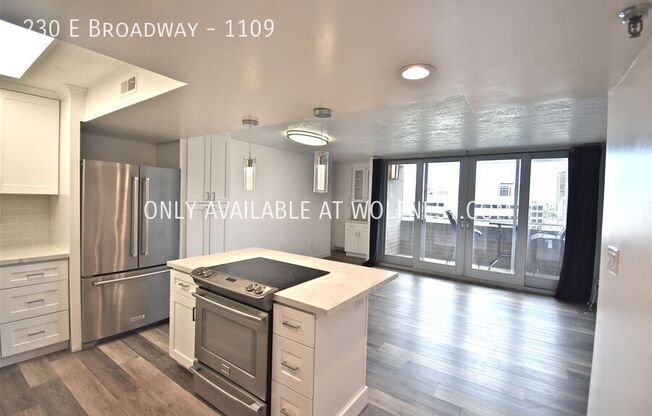 230 E Broadway Ave