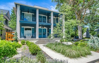 1119 N 8 ST