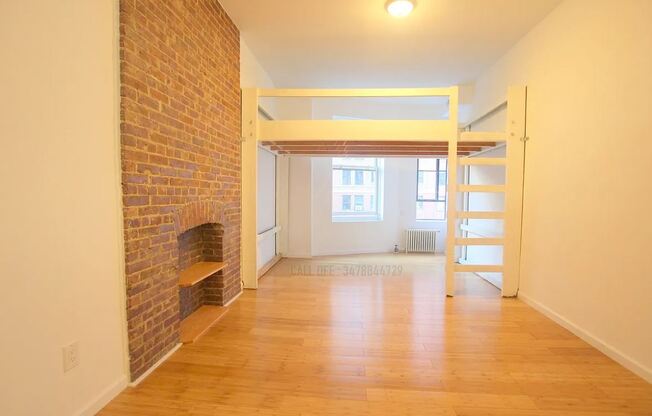 309 W 72 ST