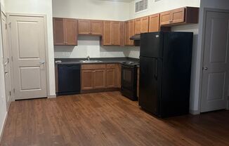 1 bed, 1 bath, 614 sqft, $1,350, Unit 4-103