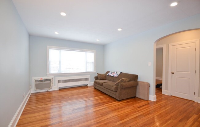 142 SALISBURY RD