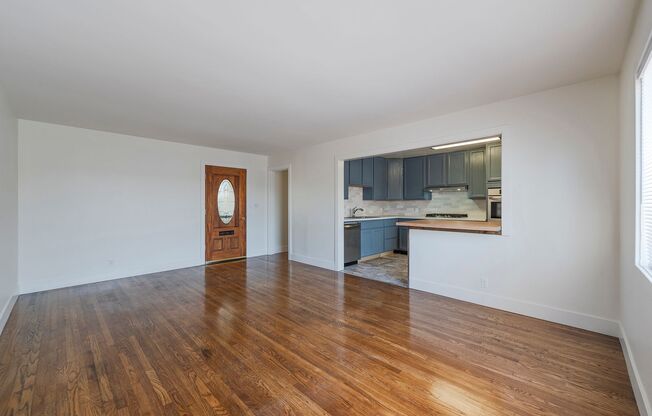 Gorgeously Renovated Harbor City 3-Bed Gem