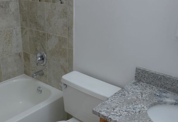 1 bed, 1 bath, 600 sqft, $1,675, Unit 803