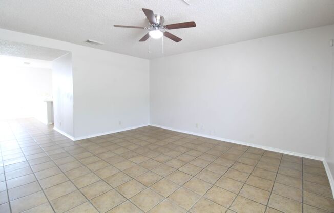 5515 Kenton Bluff