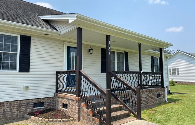 Charming 4BR/3BA Home in Azalea Acres – A Must-See