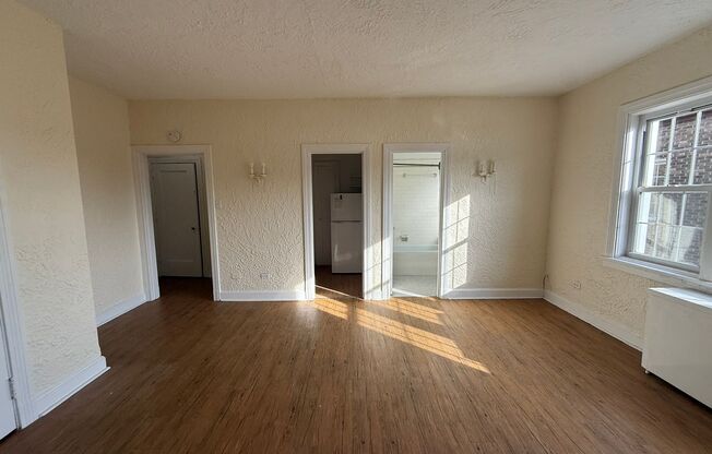 Studio, 1 bath, 308 sqft, $1,175, Unit Bayard Manor 302