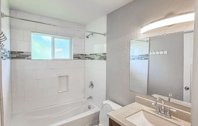 2 beds, 1 bath, 780 sqft, $1,200, Unit SC849