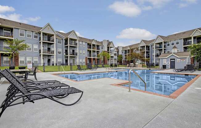 Beautiful Pool with lounge chairs Apartments for rent Springdale AR