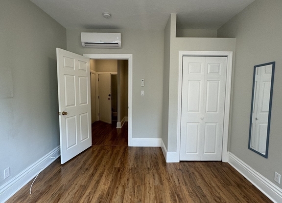 2 beds, 1 bath, 750 sqft, $3,600, Unit 403