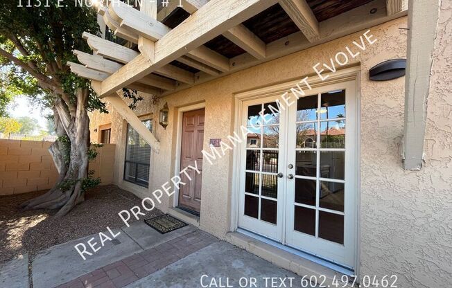 1131 E N LN