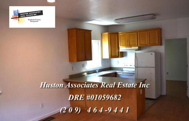 1541 N EL DORADO