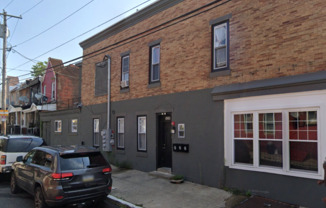 Jefferson St W 5239