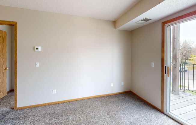 2 beds, 1 bath, 1,088 sqft, $1,195, Unit 2801-171