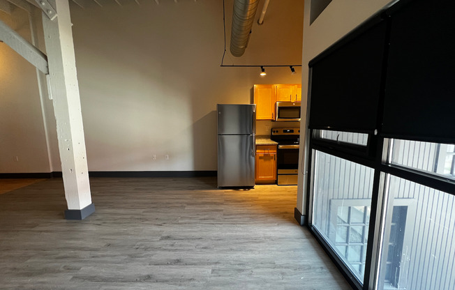 1 bed, 1 bath, 715 sqft, $1,365, Unit 248