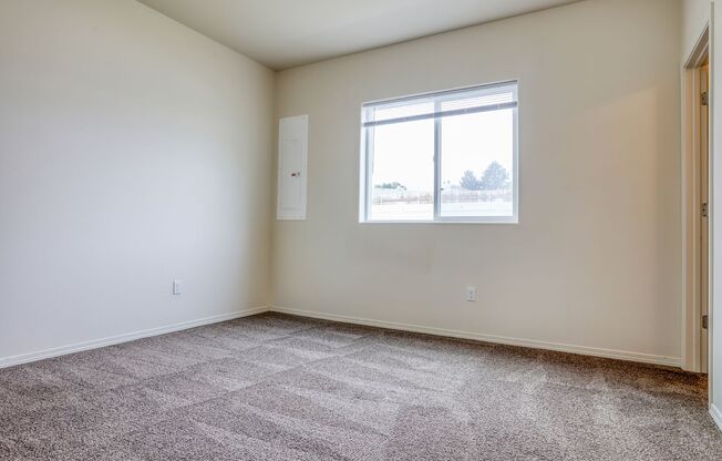 3 beds, 2 baths, 1,200 sqft, $1,750, Unit 1863-B240