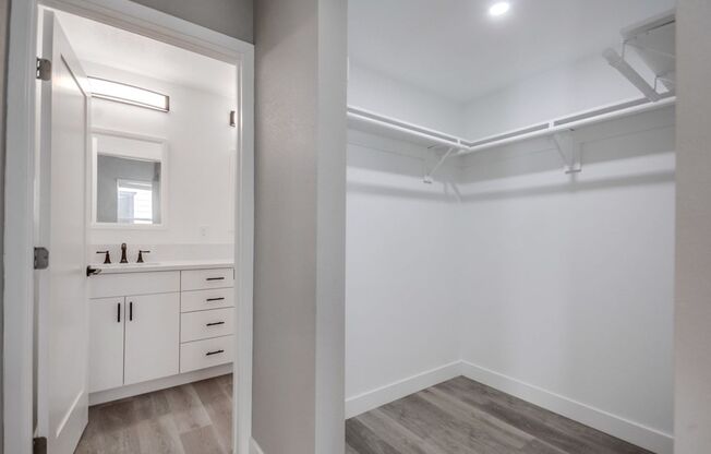 2 beds, 2 baths, 974 sqft, $3,195, Unit 4753-2