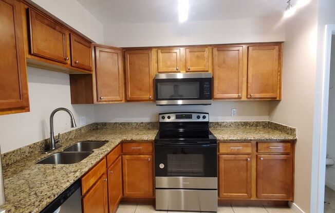 2 beds, 1 bath, 850 sqft, $1,395, Unit 214