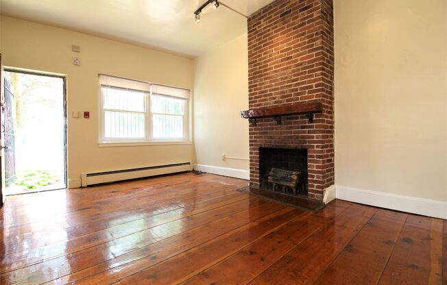 404 S 9th Street