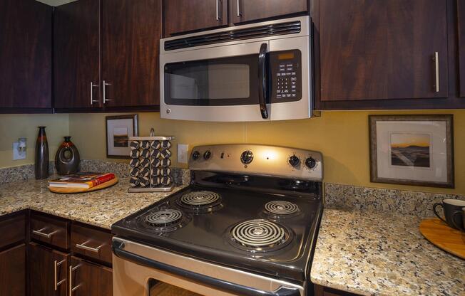 2 beds, 2 baths, 1,106 sqft, $1,375