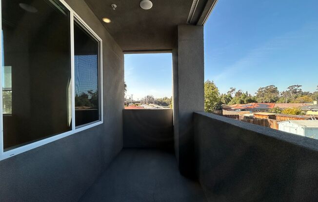 2 beds, 2 baths, 902 sqft, $3,070, Unit 2110-302