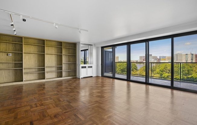 180 BEACON ST