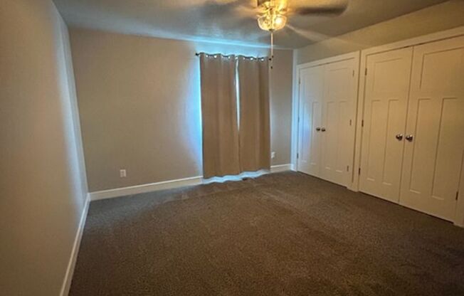 3 beds, 2.5 baths, $1,750, Unit # #A