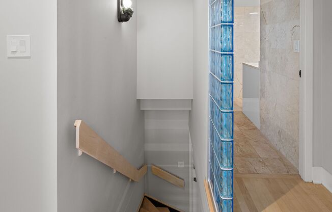 3 beds, 1.5 baths, 1,001 sqft, $3,400, Unit 28K