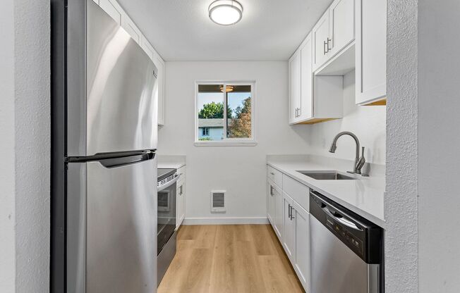 12180SW Calico
