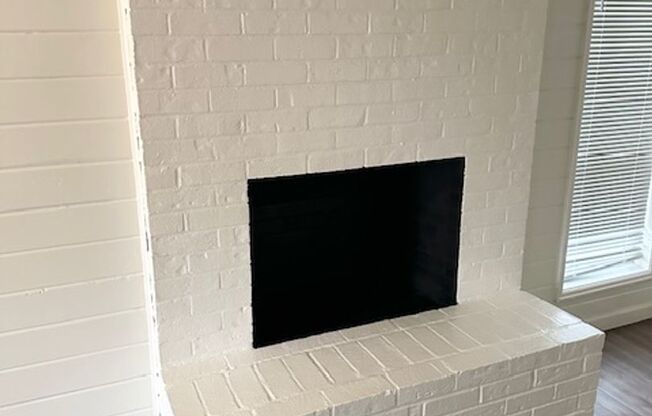 1559 NE 201st Ave Unit 105