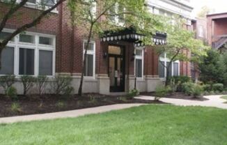 5330-102 Pershing Ave