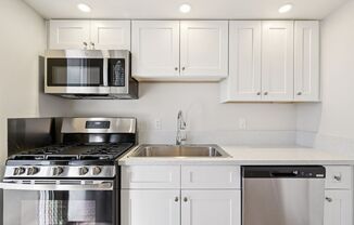 Venture on Maryland – Modern Living in Central Phoenix!