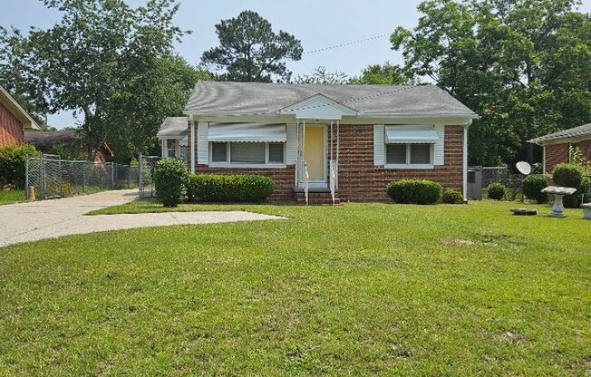 Charming 3 Bedroom, 2 Bath Home in a Quiet Neighborhood