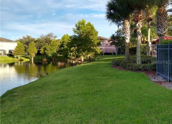 4 beds, 2 baths, 1,424 sqft, $2,000