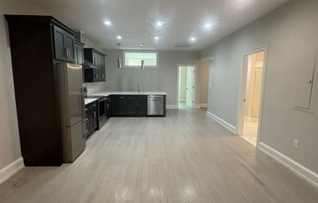 554 Massachusetts Avenue Realty, LLC