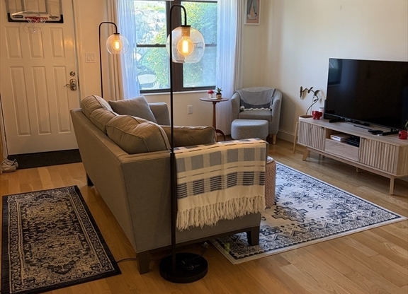 51 ROCKY NOOK