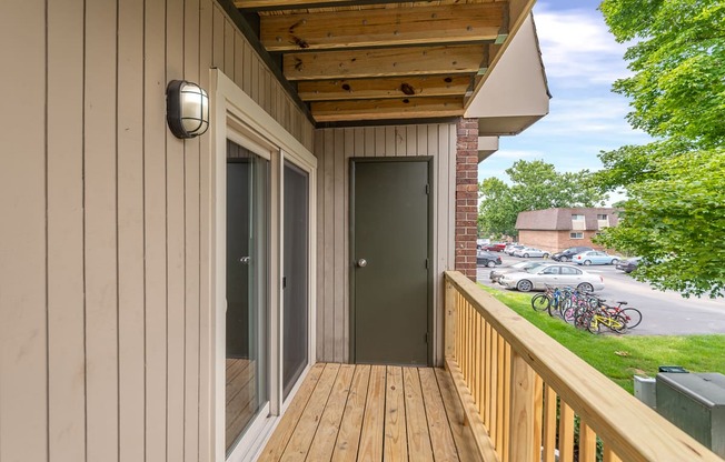 Large Balcony at Millcroft Apartments and Townhomes, Milford, Ohio