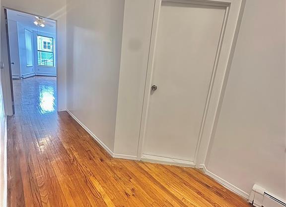 924 HANCOCK ST